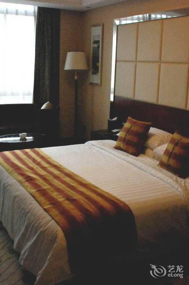 Taihu Bay New Century Hotel Jiangsu Changzhou  Exteriör bild